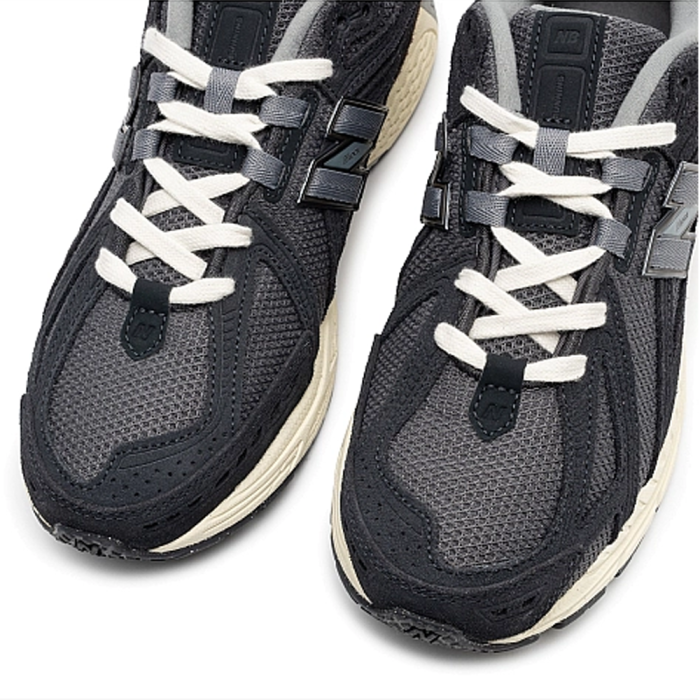 New Balance 1906 Phantom Black M1906FE