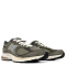 New Balance 2002R Khaki/Brown